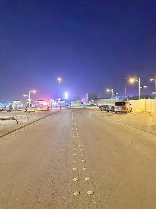 Apartment Blvd With Side Entrance Riyadh